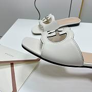 Gucci Women's Interlocking G Cut-out Slide Sandal White - 5