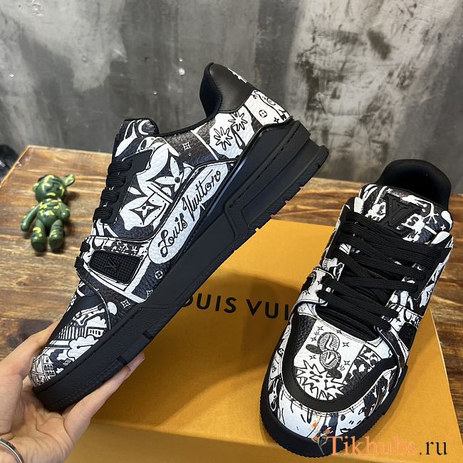 Louis Vuitton LV Trainer Black White - 1