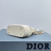 Dior Medium C'est Bag White 24 x 10 x 24.5 cm - 5