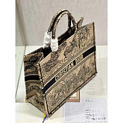 Dior Large Book Tote Beige Multicolor Toile de Jouy Voyage Embroidery Bag 42x35x18.5cm - 5