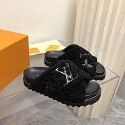 Louis Vuitton LV Flat Comfort Mule Slides Black - 1