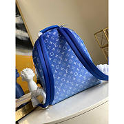 Louis Vuitton LV Backpack Multipocket Clouds Monogram Blue 30x40x15cm - 2