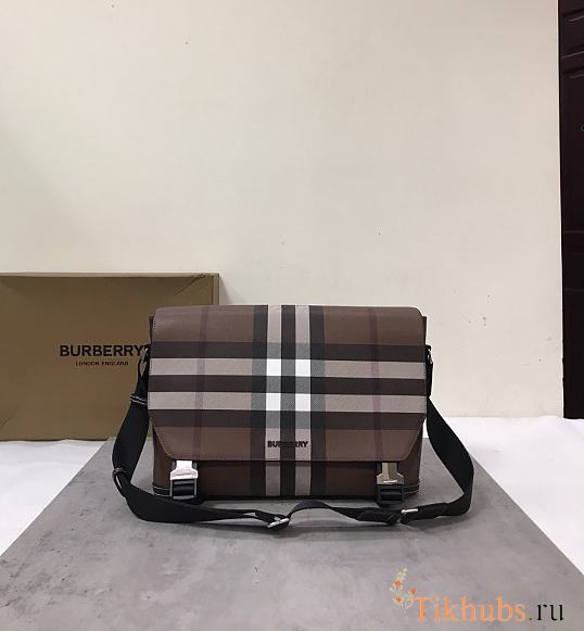 Burberry Large Wright Bag Dark Birch Brown 37x10x24cm - 1