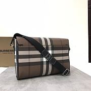 Burberry Large Wright Bag Dark Birch Brown 37x10x24cm - 4