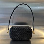 Bottega Veneta Knot On Strap Black 20x12x5.5cm - 1