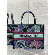 Dior Medium Book Tote Blue Multicolor 36 x 27.5 x 16.5 cm - 1