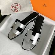 Hermes Oran Slide Silver  - 4