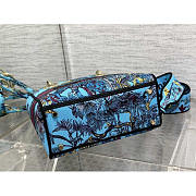 Dior Medium Lady D-Lite Bag Celestial Blue Multicolor Toile de Jouy 24 x 20 x 11 cm  - 5