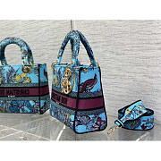 Dior Medium Lady D-Lite Bag Celestial Blue Multicolor Toile de Jouy 24 x 20 x 11 cm  - 4