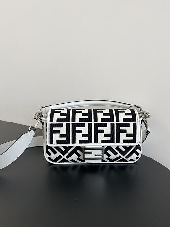 Fendi Baguette White Black Canvas Bag 27x15x6cm