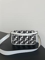 Fendi Baguette White Black Canvas Bag 27x15x6cm - 6