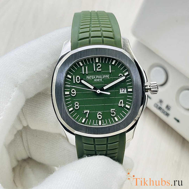 Patek Philippe “Jumbo” Aquanaut Khaki Green Watches - 1