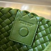 Bottega Veneta Small Clicker Shoulder Bag Green 27x19x11.5cm - 2