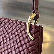 Bottega Veneta Small Clicker Shoulder Bag Red Wine 27x19x11.5cm - 3