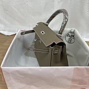 Hermes Kelly Gray Epsom Silver 25cm - 6