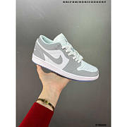 Jordan 1 Low Wolf Grey Sneaker - 1