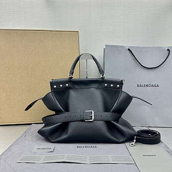 Balenciaga Waist Large Bag Grained Calfskin In Black 50x17x37cm