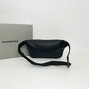 Balenciaga Waist Bag Black 32x17x5cm - 5