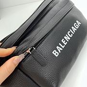 Balenciaga Waist Bag Black 32x17x5cm - 3