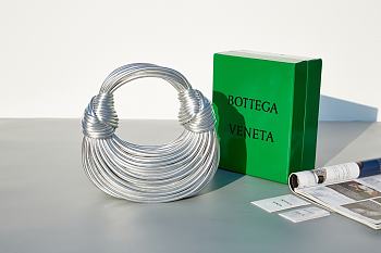 Bottega Veneta Double Knot Handbag Silver 22x15.5x6.5cm