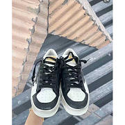 Golden Goose Sneakers In Black And White Leather - 4