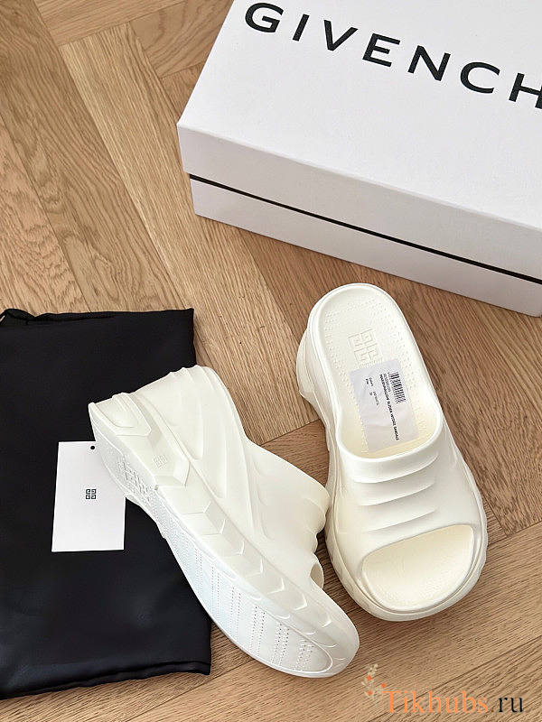 Givenchy Marshmallow Sandals In Rubber White - 1