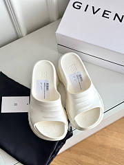 Givenchy Marshmallow Sandals In Rubber White - 2