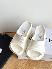 Givenchy Marshmallow Sandals In Rubber White - 4