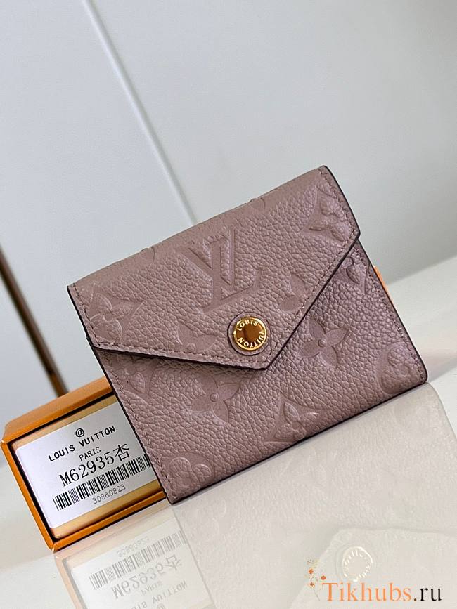 Louis Vuitton LV Zoé Wallet Grey 9.5 x 7.5 x 3 cm - 1