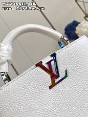 Louis Vuitton LV Capucines BB Snow White 27 x 18 x 9 cm - 2