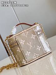 Louis Vuitton LV Micro Vanity Beige 11 x 10 x 8 cm - 4