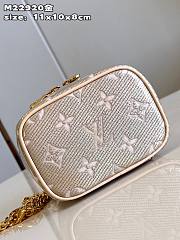 Louis Vuitton LV Micro Vanity Beige 11 x 10 x 8 cm - 3