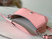 Louis Vuitton LV Buci Pink 24.5 x 15.5 x 9 cm - 2