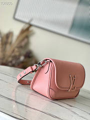 Louis Vuitton LV Buci Pink 24.5 x 15.5 x 9 cm - 3