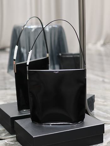 YSL Suzanne Rigid Shoulder Bag Shiny Leather Black 28x29x10cm