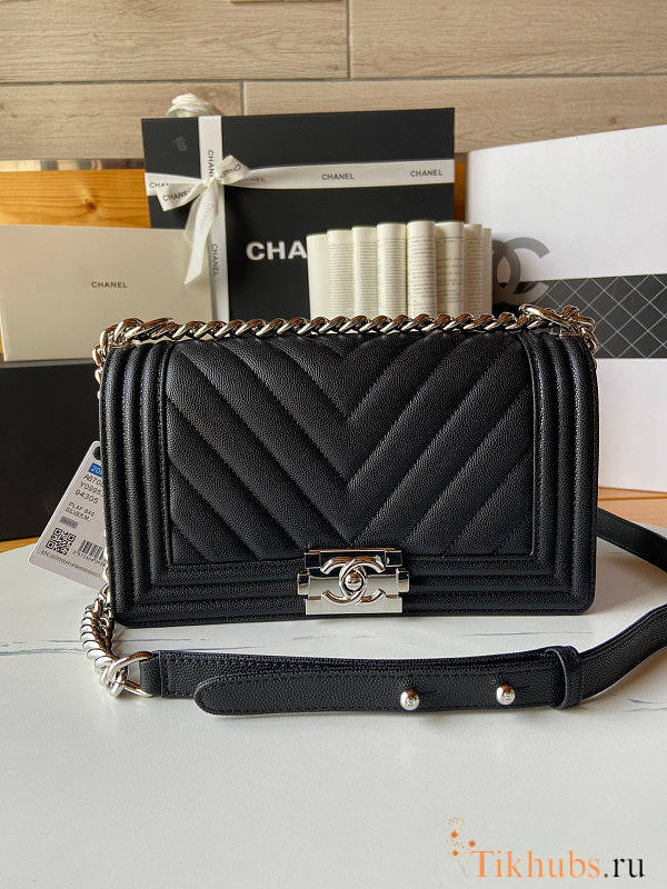 Chanel Leboy Chevron Black Caviar Silver 25cm - 1