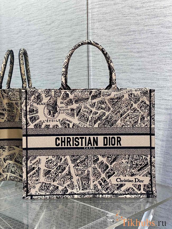 Dior Large Book Tote Beige and Black Plan de Paris 42 x 35 x 18.5 cm - 1