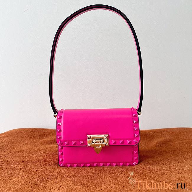 Valentino Small Rockstud23 Smooth Shoulder Bag Pink 18.5x12x8cm - 1