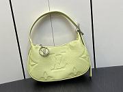 Louis Vuitton LV Mini Moon Green 20.5 x 11 x 5 cm - 1