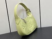 Louis Vuitton LV Mini Moon Green 20.5 x 11 x 5 cm - 5