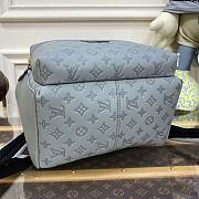 Louis Vuitton LV Discovery Backpack Anthracite Gray 29 x 38 x 20 cm - 4