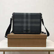 Burberry Small Alfred Messenger Bag 25.5x6.5x21.5cm - 2