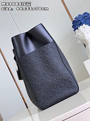 Louis Vuitton LV Sac Plat 24H Black 44 x 33 x 18 cm - 6