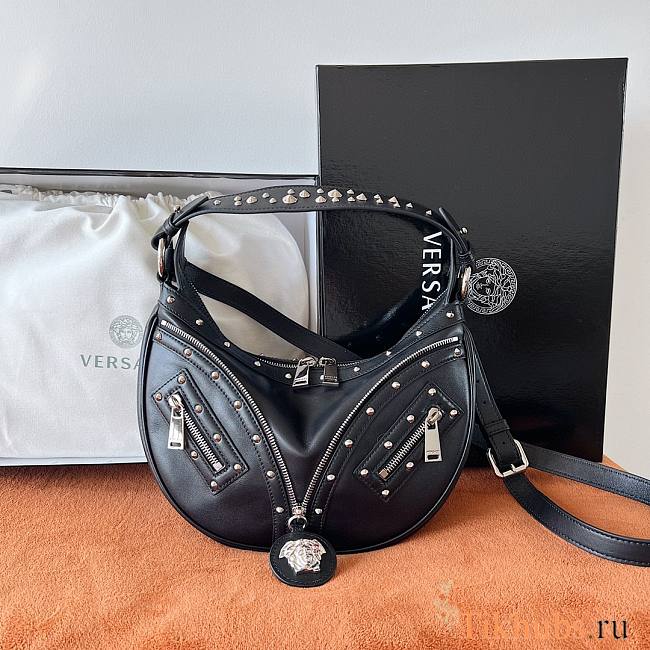 Louis Vuitton LV Repeat Small Hobo Bag Black 29x5x18cm - 1