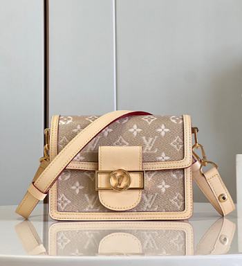 Louis Vuitton LV Mini Dauphine Beige 20 x 15 x 9 cm