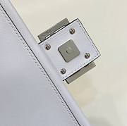 Fendi Baguette White leather Fendi by Marc Jacobs Bag 27x15x6cm - 5