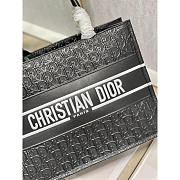 Dior Medium Book Tote Black 36cm - 2