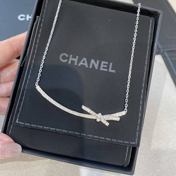 Chanel Necklace 010