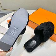 Hermes Oran Shearling Black - 4