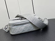 Louis Vuitton LV S-Lock Messenger Grey 22 x 18 x 8 cm - 6